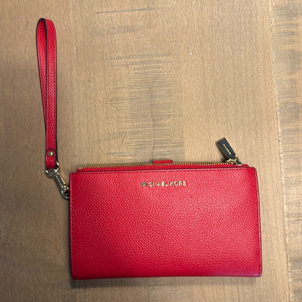 Michael Kors Adele Double-Zip Pebble Leather Phone Wristlet